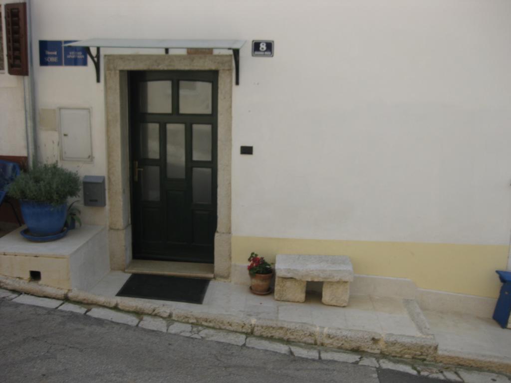 Apartment Roby Vrsar Quarto foto